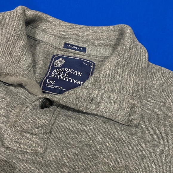American eagle long sleeve - Picture 2 of 2